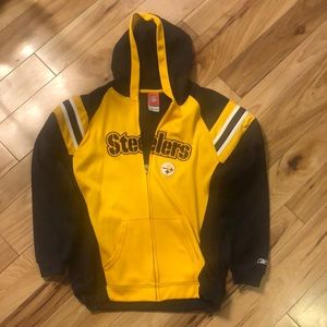 Steelers zip up